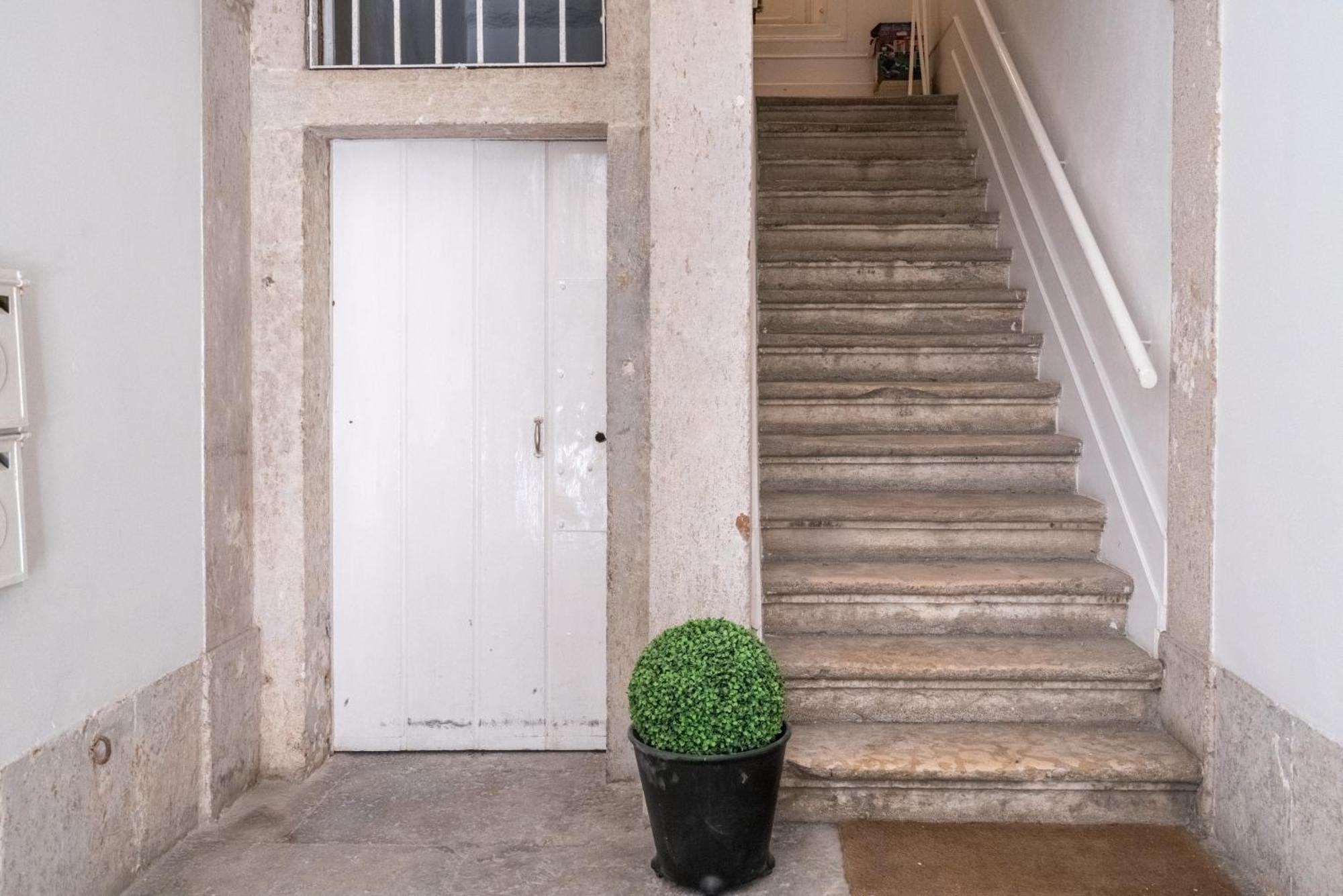 Pedrasnegras30 Lisbon Lofts & Apartments Ruang foto